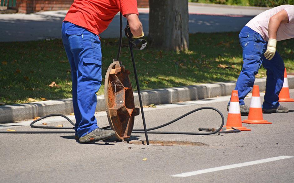tarif plombier débouchage canalisation Le Chesnay